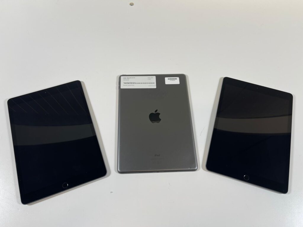 131x Tablet – Apple iPad – Used