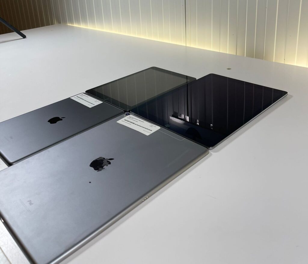 63x Tablet – Apple iPad – Used