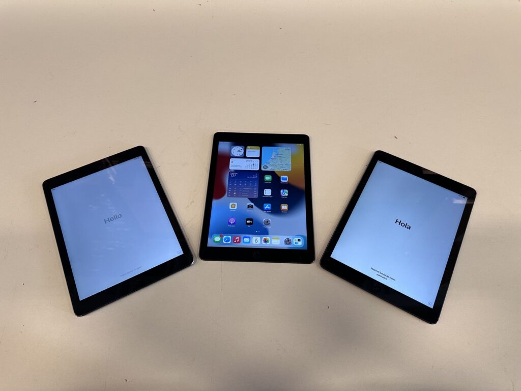 98x Tablet – Apple iPad – Used