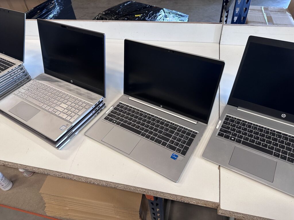 18x Laptop – Misc brands – Used