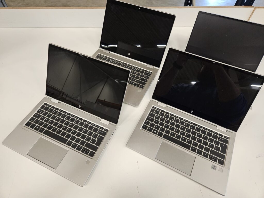 58x HP X360 830 / 1030 / 1040 – Used (Euro 9880,-)