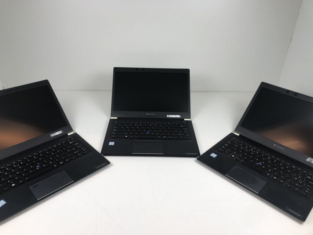 99x Toshiba Dynabook Portege X30L