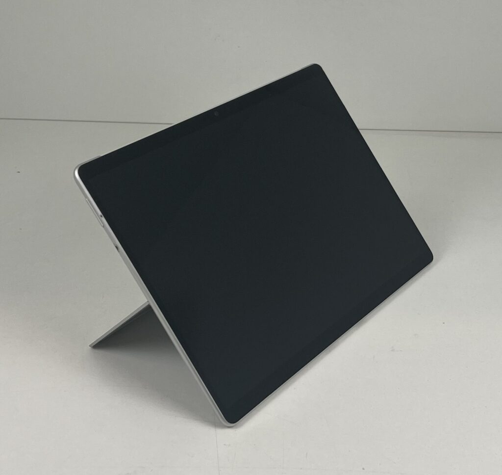 120X Microsoft Surface Pro 8 i5_1145G7 16GB RAM 256GB SSD Platinum